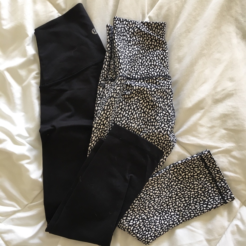 Set of High Waisted Cropped Lululemon Leggings